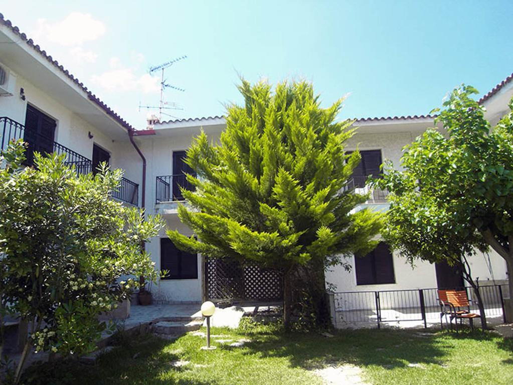 Charming Maisonette Polychrono Luaran gambar