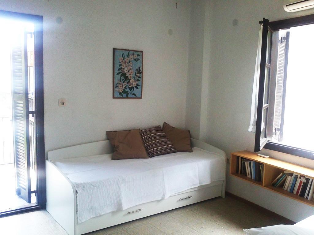 Charming Maisonette Polychrono Luaran gambar